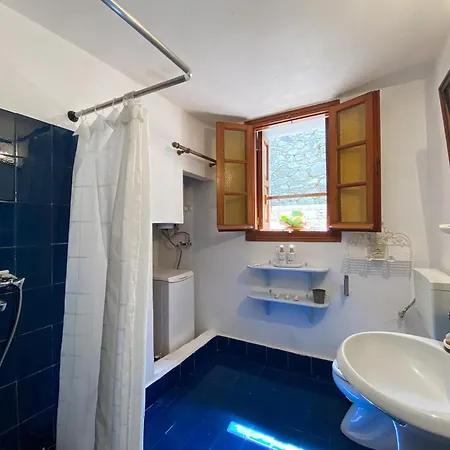 Astradeni Semesterbostad Symi